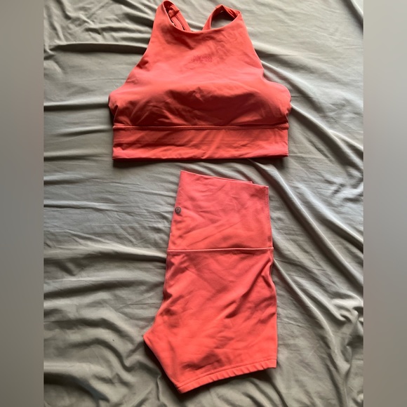 Sz 8 & 6 Lululemon athletica complete set - Wunder train bra + align shorts - Picture 5 of 5